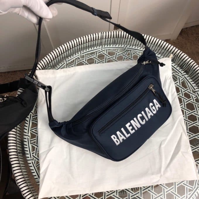 バレンシアガバッグコピー 2021新品注目度NO.1 BALENCIAGA 男女兼用 ウエストポーチ - 画像 (4)