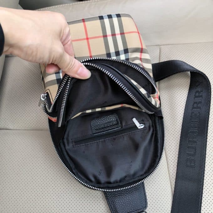 バーバリーバッグコピー 定番人気2021新品 BURBERRY メンズ ボディバッグ - 画像 (9)