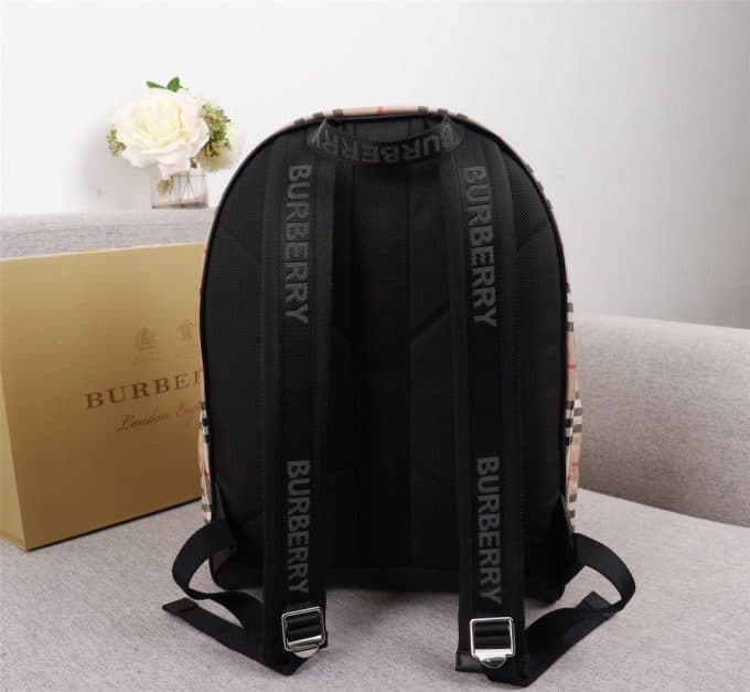 バーバリーバッグコピー 定番人気2021新品 BURBERRY 男女兼用 バックパック - 画像 (3)