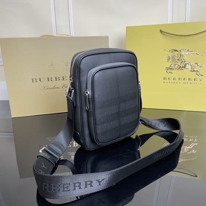 バーバリーバッグコピー 2021新品注目度NO.1 BURBERRY メンズ ショルダーバッグ - 画像 (2)