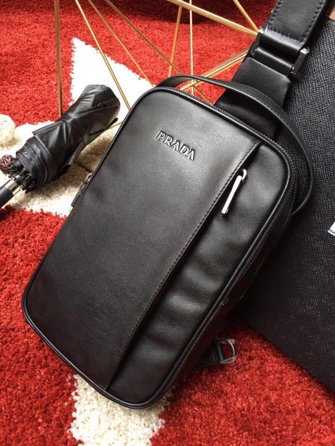 プラダバッグコピー 定番人気2021新品 PRADA メンズ ボディバッグ