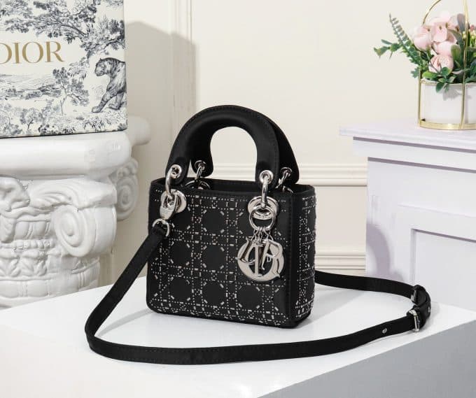 ディオールバッグコピー 定番人気2020新品 Dior レディース ハンドバッグ