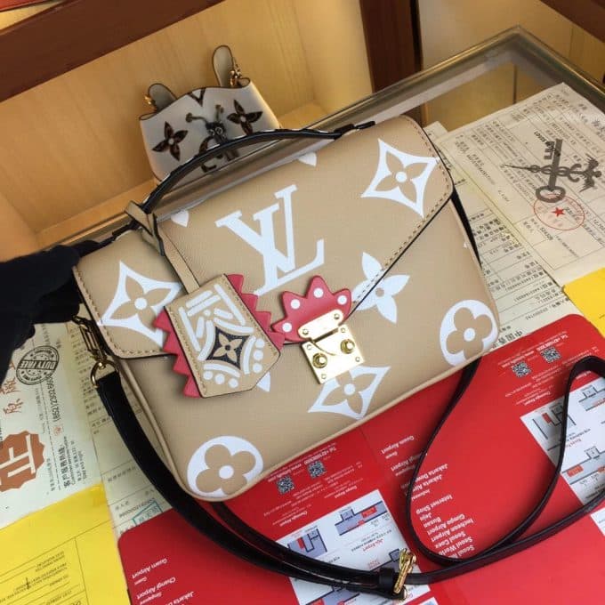 ルイヴィトンバッグコピー 定番人気2020新品 Louis Vuitton レディース ショルダーバッグ - 画像 (4)