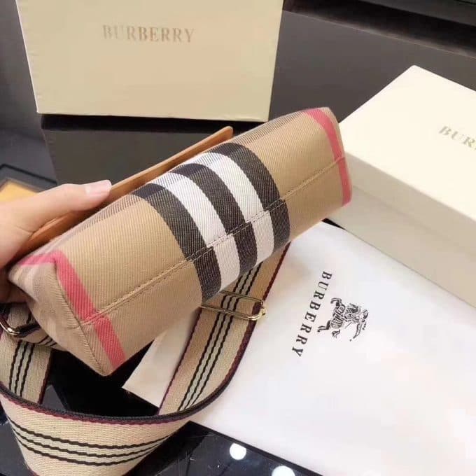 2019秋冬定番商品バーバリー(BURBERRY)☆レディースウエストポーチコピー☆爆発人気商品!数量限定発表★♫♪ - 画像 (6)