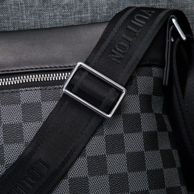 ルイヴィトンバッグコピー 2021新品注目度NO.1 Louis Vuitton メンズ ショルダーバッグ - 画像 (9)