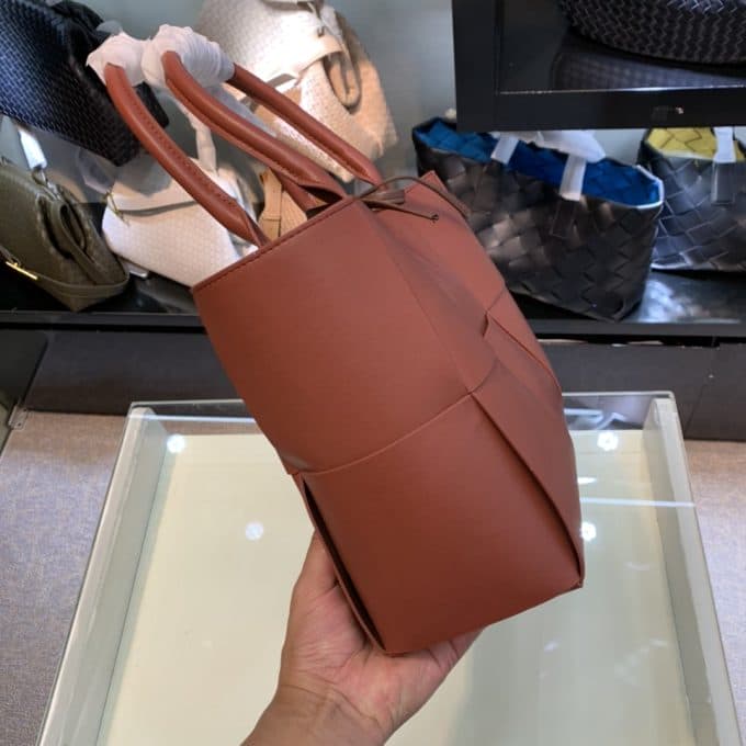 ボッテガヴェネタバッグコピー 大人気2021新品 Bottega Veneta メンズ トートバッグ - 画像 (3)