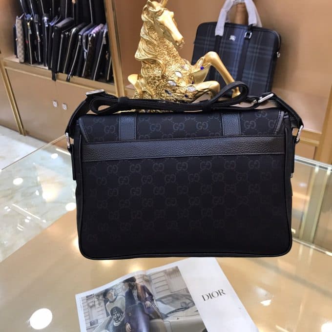 グッチバッグコピー 2021新品注目度NO.1 GUCCI メンズ ショルダーバッグ - 画像 (2)