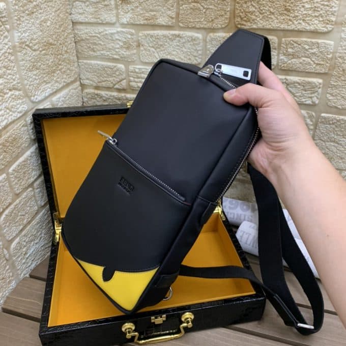 フェンディバッグコピー 定番人気2021新品 FENDI メンズ ボディバッグ - 画像 (4)