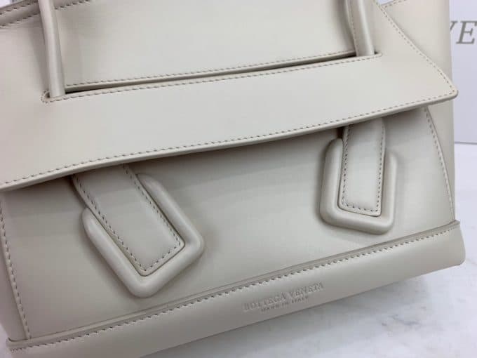 2019秋冬人気新作ボッテガヴェネタ(Bottega Veneta)☆レディース ハンドバックコピー☆数量限定発表★♫店長お勧め人気商品！！ - 画像 (2)