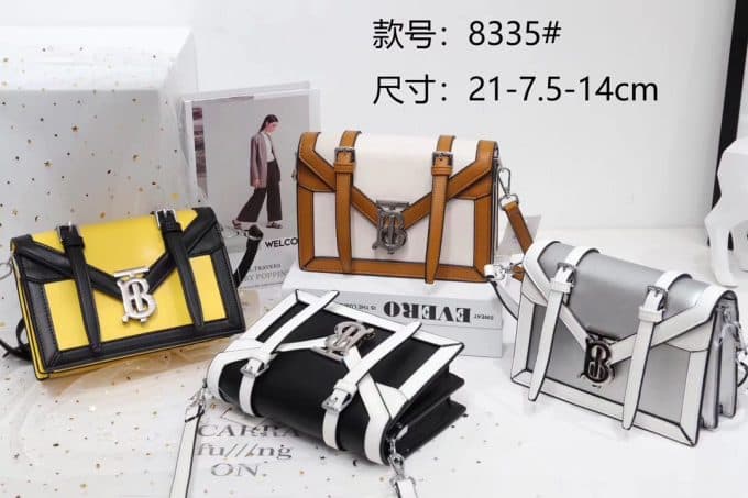 2019秋冬新作☆超売れ筋バーバリー(BURBERRY)☆レディース ショルダーバッグコピー☆特別価格にて販売!!今一番流行っている人気アイテム!!