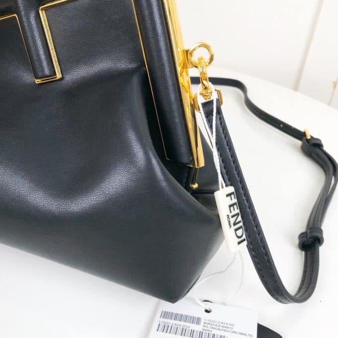 フェンディバッグコピー 定番人気2022新品 FENDI レディース ショルダーバッグ - 画像 (8)