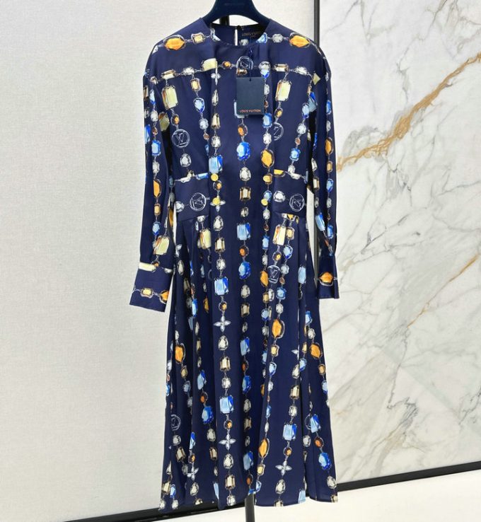 ルイヴィトン ロングドレス 2025年 LOUISVUITTON ネックレス プリント ワンピース ロングスリーブ シルク レディース