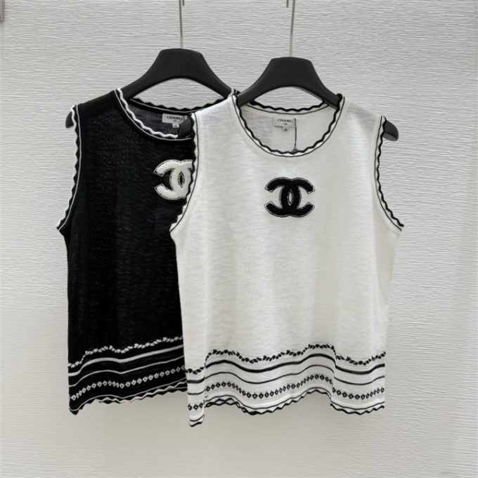 シャネルタンクトップ 2025年 CHANEL ニットベスト クルーネック ノースリーブ セーター カジュアル レディース
