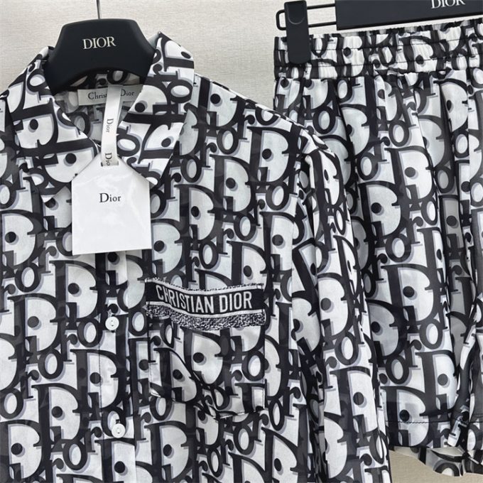 クリスチャンディオール 上下セット 2025年 DIOR ロングスリーブ ブラウス ショートパンツ 2つセット レディース - 画像 (11)