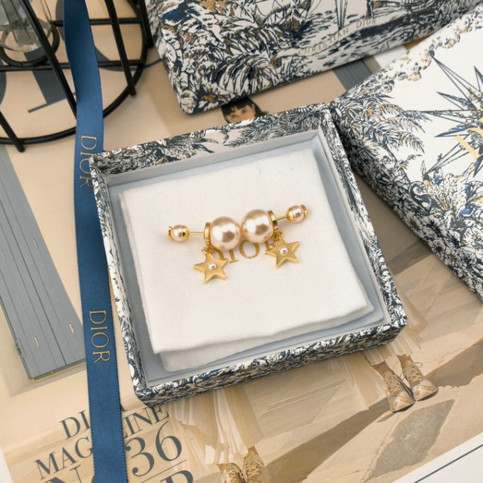 クリスチャンディオール 2025年 トライバル ピアス CHRISTIAN DIOR イヤリング ジュエリー ホワイト レジンパール - 画像 (3)