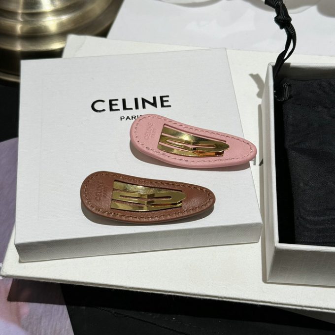 セリーヌ 2025年 ヘアピン CELINE スナップ ヘアクリップ 超可愛い - 画像 (7)