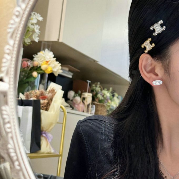CELINE セリーヌ 2025年新作 ネックレス ピアス ヘアピン レディース ジェリー - 画像 (8)