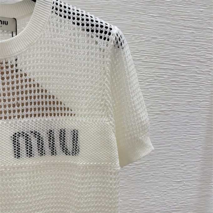 ミュウミュウ ニットシャツ 2025年 MIUMIU 透かし彫り Tシャツ 半袖 セーター クルーネック レディース - 画像 (7)