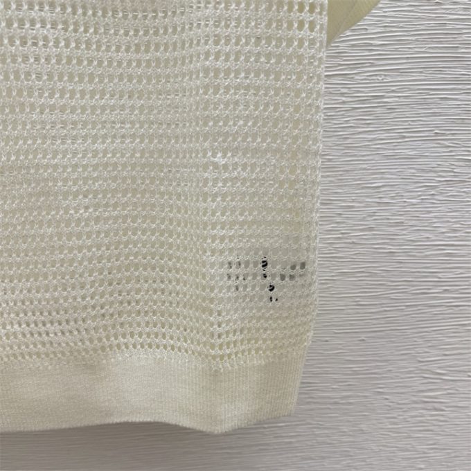 ミュウミュウ ニットシャツ 2025年 MIUMIU 透かし彫り Tシャツ 半袖 セーター クルーネック レディース - 画像 (8)