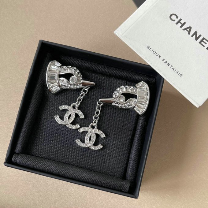シャネル CHANEL 2025年 ピアス イヤリング ジュエリー