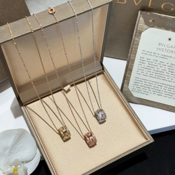 BVLGARI ブルガリ 2025年 パレンテシ ラウンド フルダイヤ ペンダント ネックレス レディース ジェリー