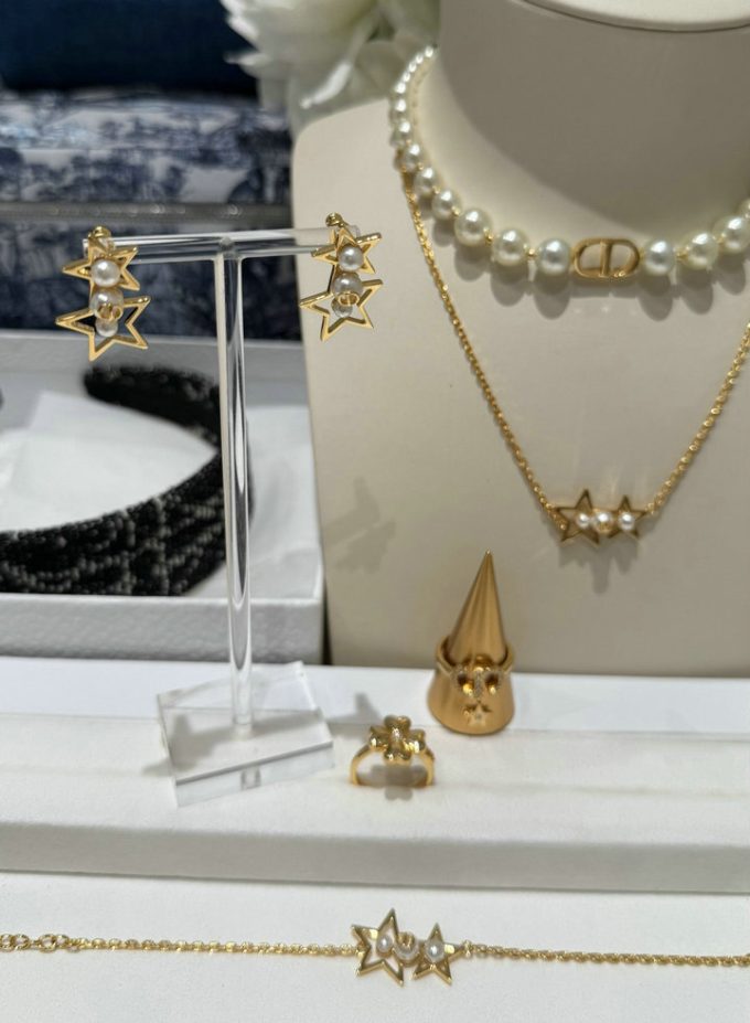 クリスチャンディオール 2025年 デスティニー ピアス CHRISTIAN DIOR イヤリング ネックレス 指輪 ジュエリー - 画像 (4)