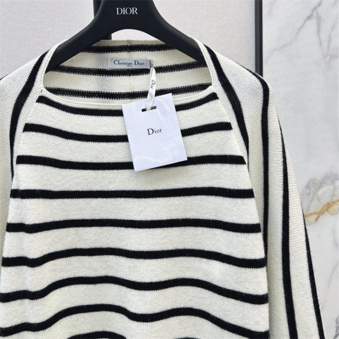 クリスチャンディオール ニットシャツ 2025年新作 DIOR D-ストライプ バージンウール セーター ボートネック レディース - 画像 (4)