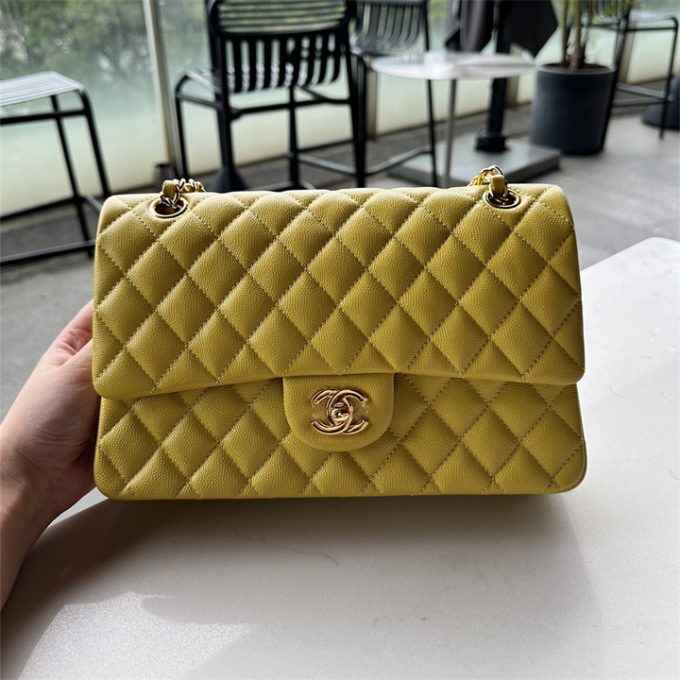 シャネル クラシック フラップバッグ CHANEL ショルダーバッグ レディース
