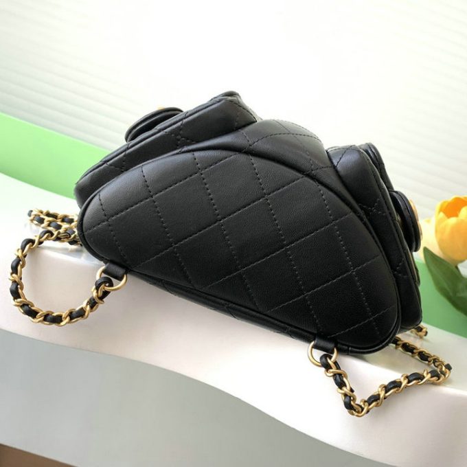シャネル 2025年 チェーンベルト バックパック CHANEL レディース リュック 2way ショルダーバッグ ラムスキン - 画像 (4)