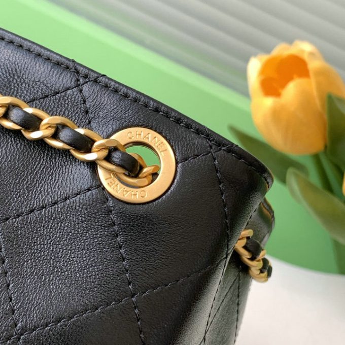 シャネル 2025年 チェーンベルト バックパック CHANEL レディース リュック 2way ショルダーバッグ ラムスキン - 画像 (9)
