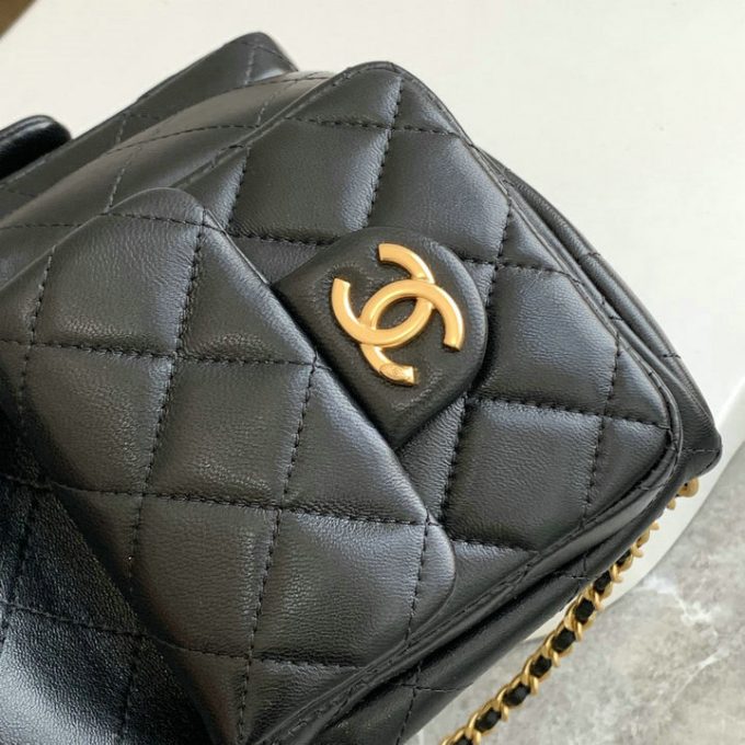 シャネル 2025年 チェーンベルト バックパック CHANEL レディース リュック 2way ショルダーバッグ ラムスキン - 画像 (8)