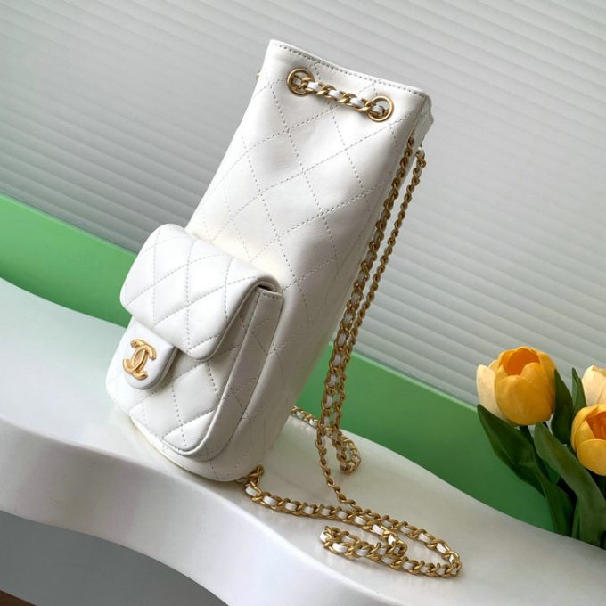 シャネル 2025年 チェーンベルト バックパック CHANEL レディース リュック 2way ショルダーバッグ ラムスキン - 画像 (2)