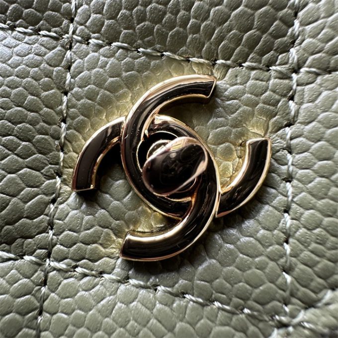 シャネル 2025年 チェーンウォレット CHANEL ミニ フラップバッグ ショルダーバッグ レディース - 画像 (9)