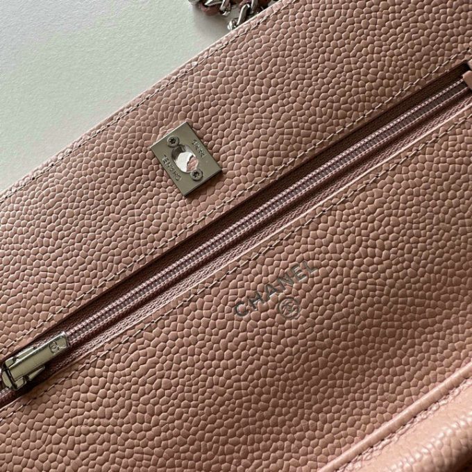 シャネル 2025年 チェーンウォレット CHANEL ミニ フラップバッグ ショルダーバッグ レディース シルバー金具 - 画像 (9)