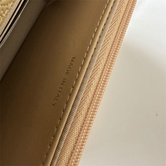シャネル 2025年 チェーンウォレット CHANEL ミニ フラップバッグ ショルダーバッグ レディース - 画像 (6)