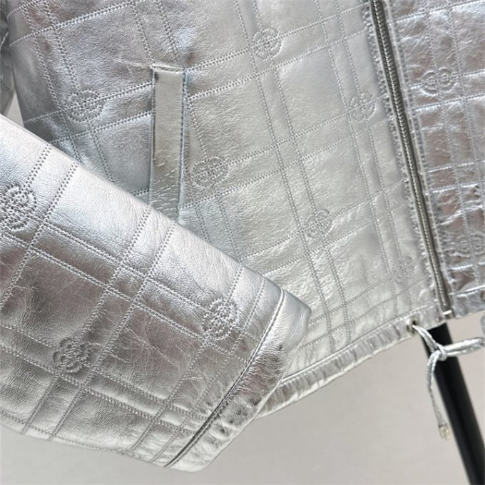シャネル ロングスリーブ ジップジャケット 2025年 CHANEL フード付き ラムスキン アウターコート シルバー レディース - 画像 (7)