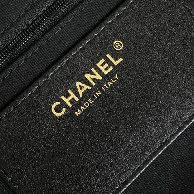 シャネル 2025年 ミディアムバッグ CHANEL ホーボーバッグ ハンドバッグ 2way ショルダーバッグ レディース - 画像 (7)