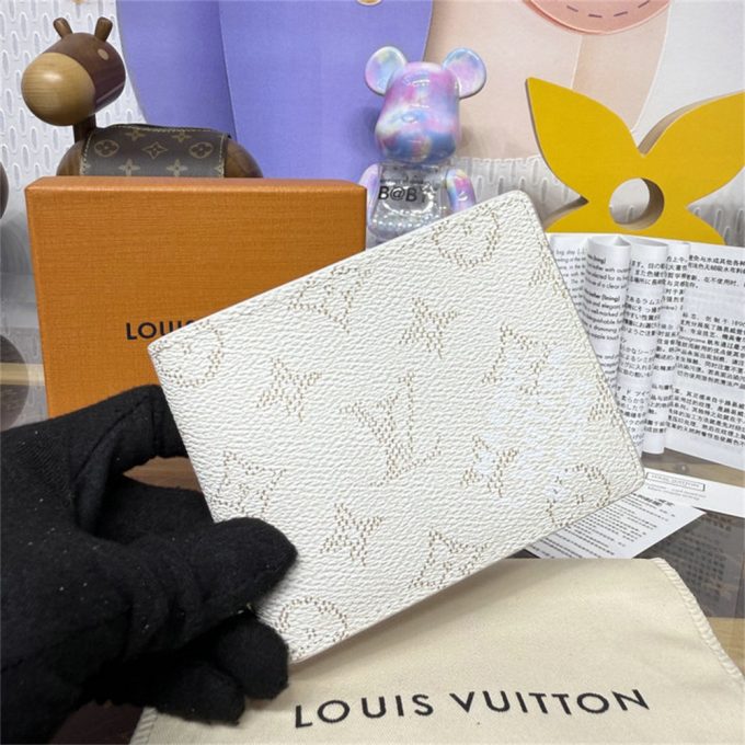 ルイヴィトン 2025年 ポルトフォイユ ミュルティプル M14691 LOUISVUITTON 二つ折り短財布 ショートウォレット モノグラム ヘリテージ キャンバス - 画像 (4)