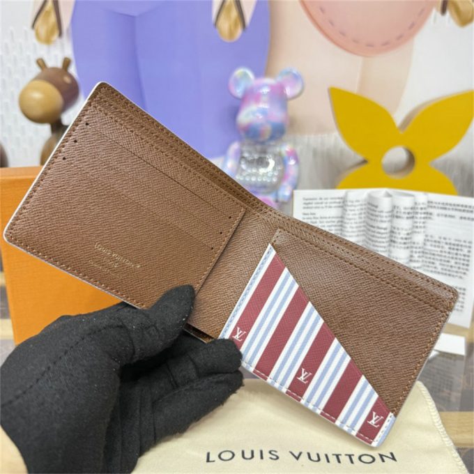 ルイヴィトン 2025年 ポルトフォイユ ミュルティプル M14691 LOUISVUITTON 二つ折り短財布 ショートウォレット モノグラム ヘリテージ キャンバス - 画像 (7)