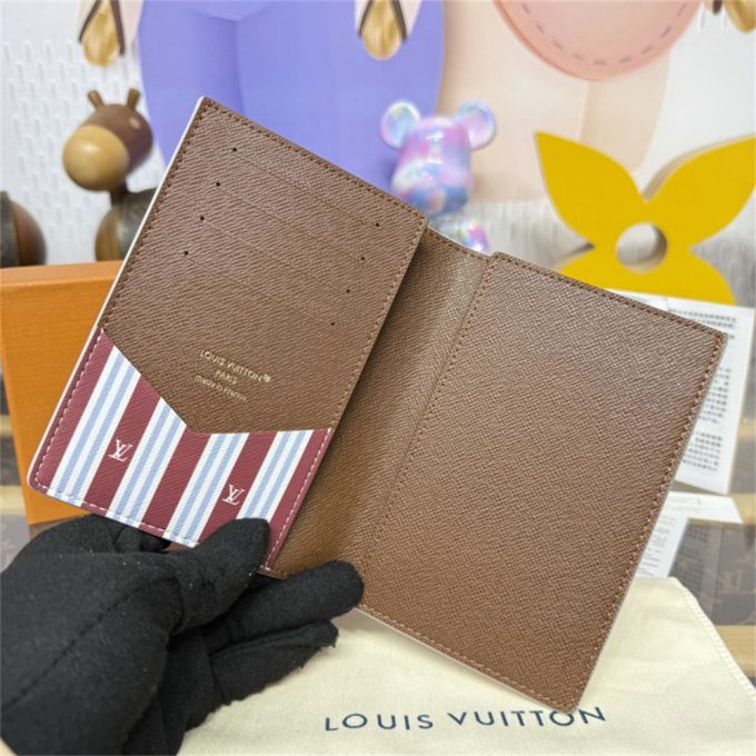 ルイヴィトン 2025年 パスポートカバー M15075 LOUISVUITTON クーヴェルテュール パスポール モノグラム ヘリテージ キャンバス - 画像 (6)