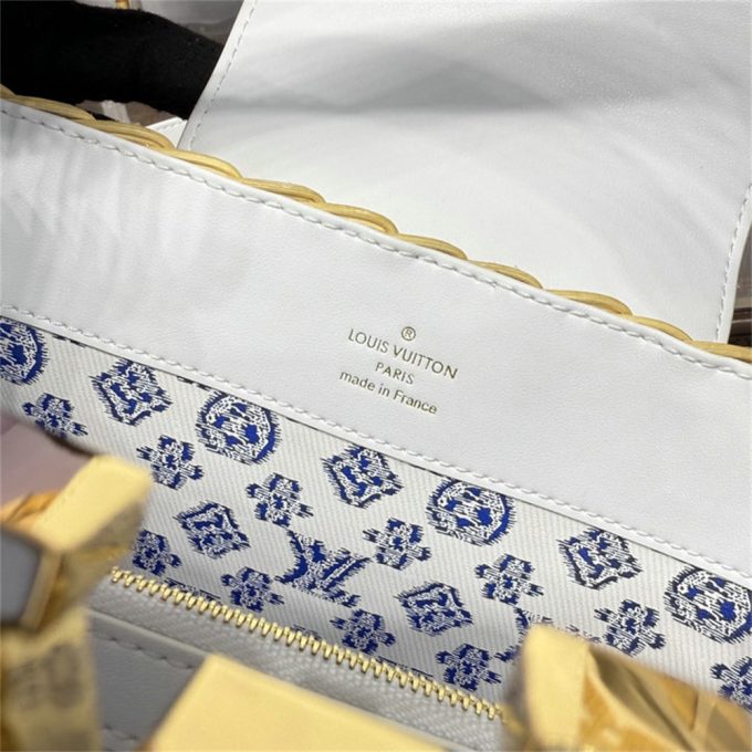 ルイヴィトン 2025年 カプシーヌ BB ハンドバッグ M26004 LOUISVUITTON ショルダーバッグ カウハイドレザー レディース - 画像 (8)