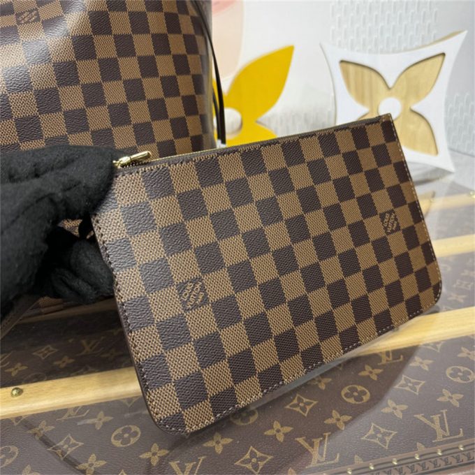 ルイヴィトン 2025年 ネヴァーフル GM N40597 LOUISVUITTON トートバッグ ハンドバッグ ダミエ エベヌ キャンバス - 画像 (10)