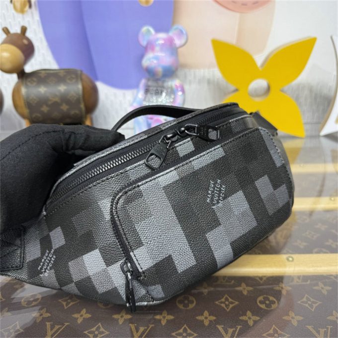 ルイヴィトン 2025年 ラッシュ バムバッグ M14920 LOUISVUITTON ウェストバッグ ベルトバッグ ダモフラージュ ブラック キャンバス - 画像 (4)