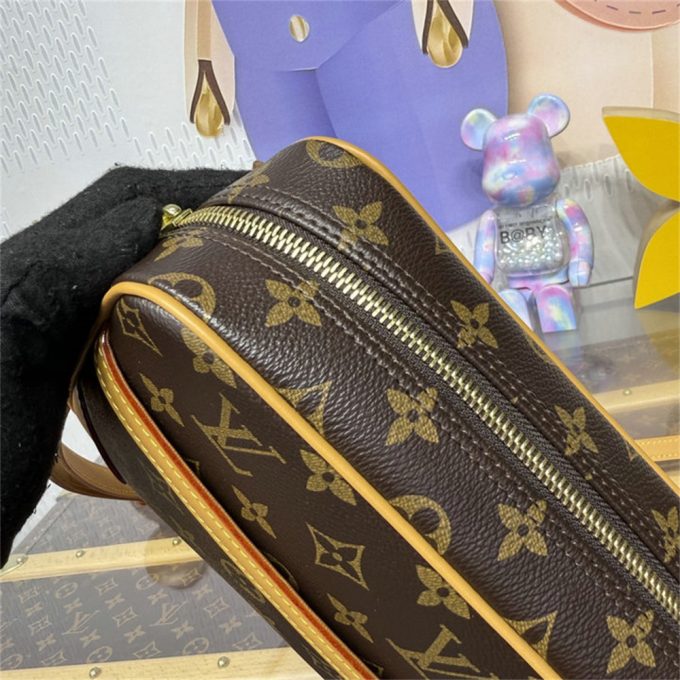 ルイヴィトン 2025年 カメラバッグ M51274 LOUISVUITTON スクエアバッグ ショルダーバッグ モノグラムキャンパス - 画像 (7)