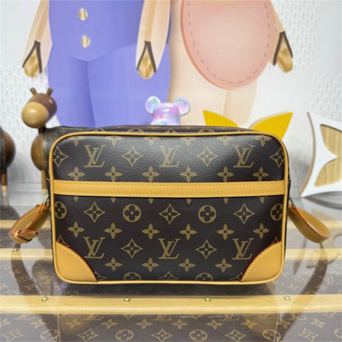 ルイヴィトン 2025年 カメラバッグ M51274 LOUISVUITTON スクエアバッグ ショルダーバッグ モノグラムキャンパス
