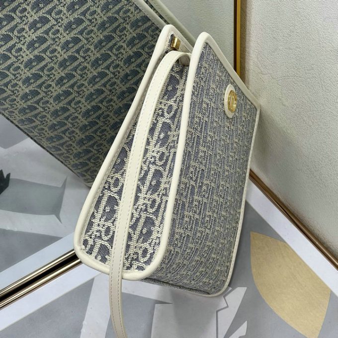 クリスチャンディオール 2025年 30 モンテーニュ ポーチ CHRISTIAN DIOR クラッチバッグ ストラップ付き 手持ちかばん オブリークジャカード - 画像 (6)