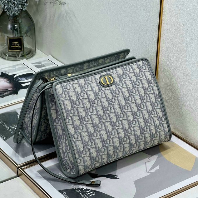 クリスチャンディオール 2025年 30 モンテーニュ ポーチ CHRISTIAN DIOR クラッチバッグ ストラップ付き 手持ちかばん オブリークジャカード - 画像 (2)