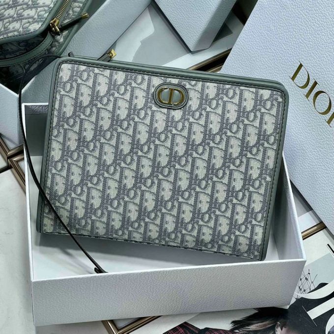 クリスチャンディオール 2025年 30 モンテーニュ ポーチ CHRISTIAN DIOR クラッチバッグ ストラップ付き 手持ちかばん オブリークジャカード - 画像 (4)