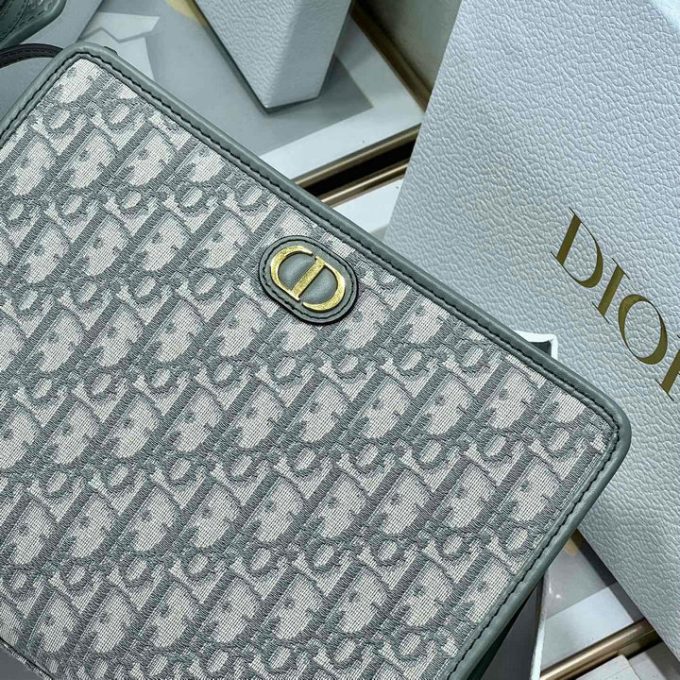 クリスチャンディオール 2025年 30 モンテーニュ ポーチ CHRISTIAN DIOR クラッチバッグ ストラップ付き 手持ちかばん オブリークジャカード - 画像 (9)