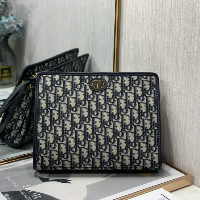 クリスチャンディオール 2025年 30 モンテーニュ ポーチ CHRISTIAN DIOR クラッチバッグ ストラップ付き 手持ちかばん